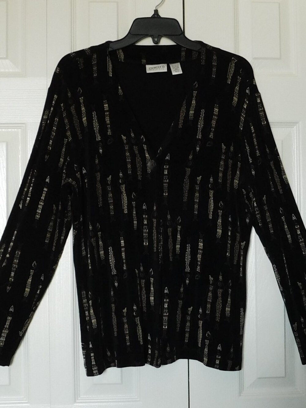 CHICOโS Travelers Cardigan One Button Black Tribal Figures/Geometric Print 3 XL